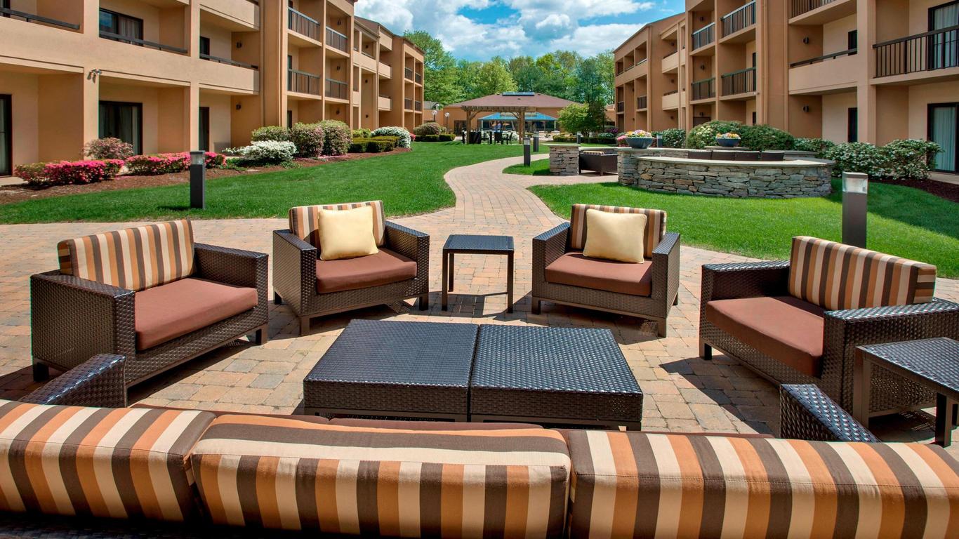 Courtyard by Marriott Boston Andover