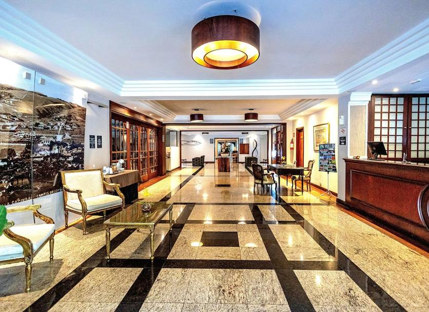 Lobby Foto's