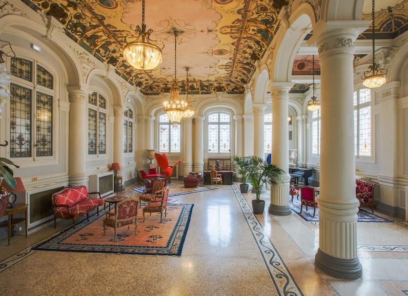 Lobby Foto's
