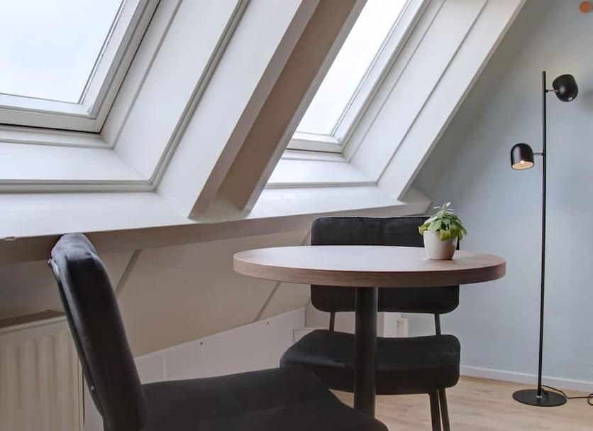 Kamervoorziening Foto's