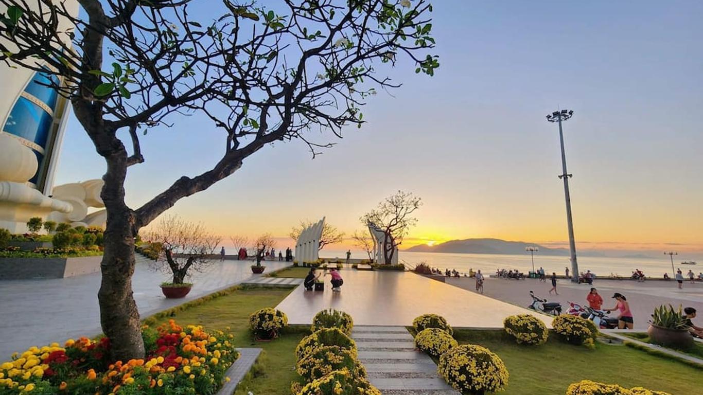 Nha Trang Lodge Hotel