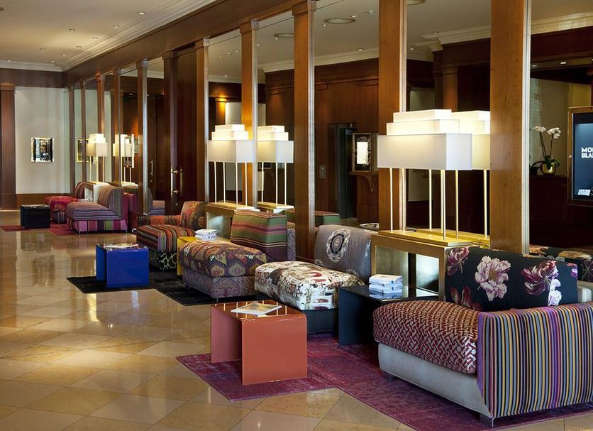 Lobby Foto's