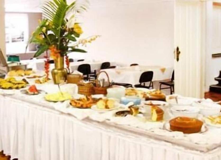 Buffet Foto's