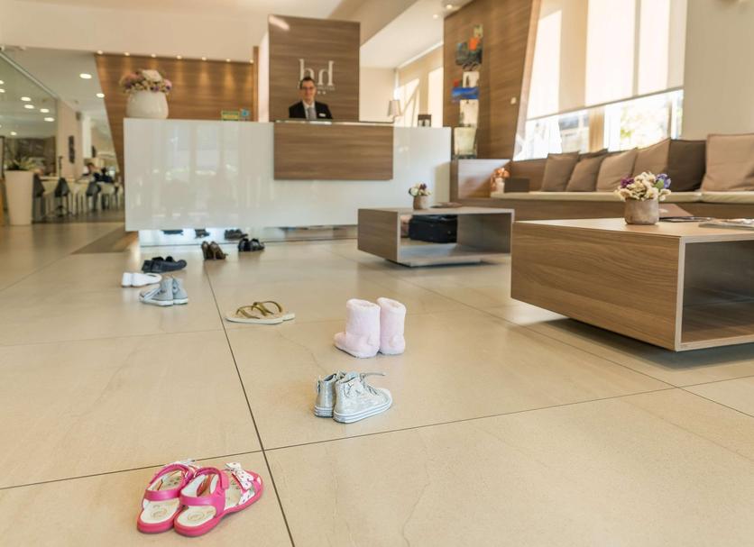 Lobby Foto's