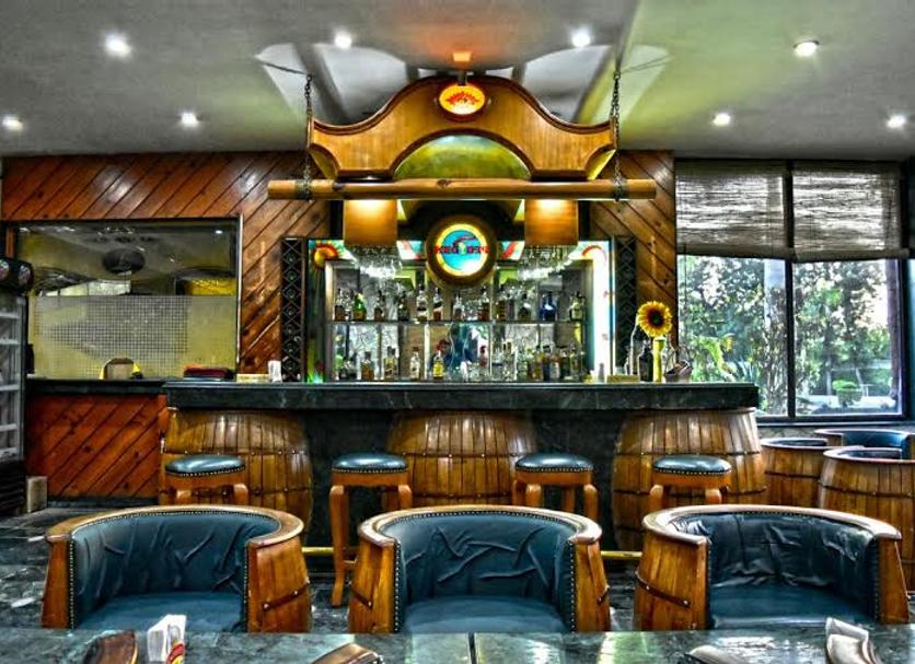 Bar Foto's