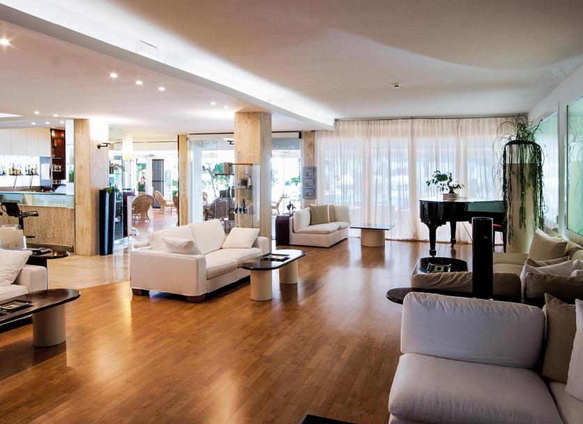 Lobby Foto's