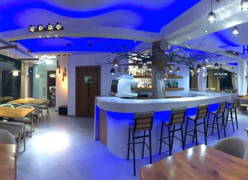Bar Foto's